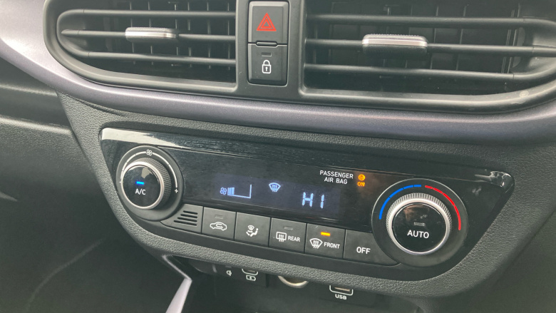 Hyundai i10 1.0 [63] Premium 5dr Auto [Nav] Petrol Hatchback